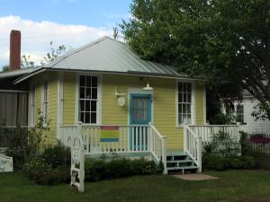 TybeePaintedHouse7